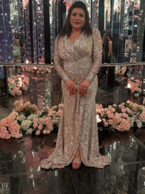 Badria Tolba Instagram - مبروك لاجمل عروسة @mennaelkiey ربنا يسعدكم تسلم ايدك المصور الجمي@abdelsalam.videographyhy @adelelmasryofficial بيوتي صالون عادل المصري مكياچى وشعري