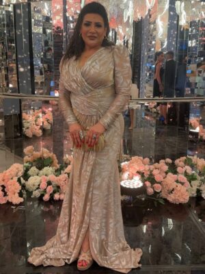 Badria Tolba Instagram - مبروك لاجمل عروسة @mennaelkiey ربنا يسعدكم تسلم ايدك المصور الجمي@abdelsalam.videographyhy @adelelmasryofficial بيوتي صالون عادل المصري مكياچى وشعري