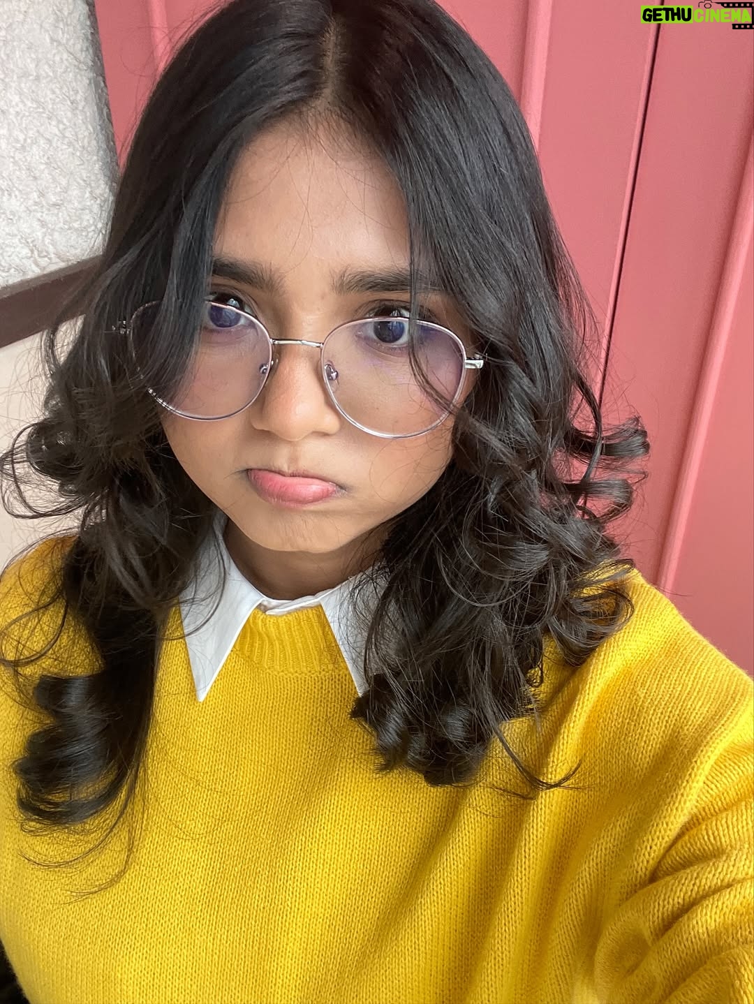 Baishali Sinha - 28.6K Likes - Life me action ke sath popcorn bhi chahiye 🍿
