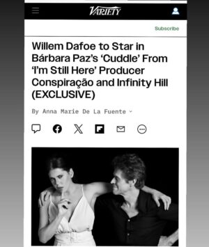 Barbara Paz Instagram - @variety
como diria Guimaraes Rosa .Eu estou só. O gato está só. As árvores estão sós. Mas não o só da solidão: o só da solistência.”
I am alone. The cat is alone. The trees are alone. But not the loneliness of solitude - the loneliness of solexistence.
@conspiracaofilmes em coprodução de @infinityhill_ Junto com minhas maravilhosas produtoras @renatabra @julianacapelini e se @axelkuschevatzk da nossa roterista @miacamargo e nosso argumento @vicviscomendonca e tantos parceiros como @sergiomagraner @danielamazzilli @cacagoulart_ @@____paulalima @anna4m_ @primeiroplanocom nessa longa jornada noite adentro Nosso CUDDLE nasce para abraçar a todos. Como um reflexo do nosso mundo contemporâneo - Num lugar onde as pessoas estão cada vez mais solitárias. O afeto se transformou em fibras óticas. Ame através de conexões Wi-Fi. Porém, o efeito fenomenológico é que as pessoas ficam extremamente carentes de carinho, de um simples abraço.In “Cuddle,” Dafoe plays Dante, a professional cuddler who offers platonic comfort to strangers craving connection. His clients range from the overwhelmed to the emotionally fragile, people searching for human touch in a world where affection has become rare and transactional. Behind his calm exterior, Dante struggles with a painkiller habit and a lonely existence, softened only by the quiet company of his dog. But when a surprising encounter disrupts his routine, it opens the door to a fragile and unexpected kind of intimacy.