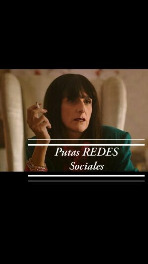 Bárbara Torres Instagram - Amé hacer esta serie! #putasredessociales. El mejor director @jorgeulloaaa