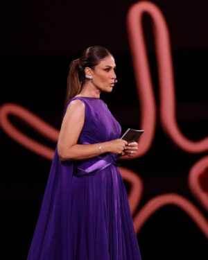 Basma Hassan Instagram - GFF 2024 | LIVE from the opening ceremony of the seventh edition of El Gouna Film Festival.
Our MCs for the night, Egyptian stars Basma and Sedky Sakhr, take centre stage.
أهلا بكم في تغطية مباشرة لحفل افتتاح النسخة السابعة من مهرجان الجونة السينمائي.
📸 @mo4network