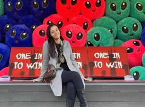 Batoul Arafa Instagram - Souris à la vie pour qu’elle te sourie 
#batoularafa