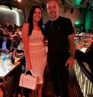 Batoul Arafa Instagram - O by Michel Fadel Egypt opening 

Congratulations Micho & DR. Walid Moustafa 🤍 
@michel_fadel_official 

#بتول_عرفة #يسرا #كارول_سماحة #ميشيل_فاضل 
#batoul_arafa #batoularafa #carolesamaha #yousra #michelfadel