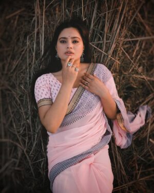 Beauty Singh Rajput Instagram - Sanam teri kasam movie dekh li ..??🥺❤️
.
.
.
.
.
.
.
@beautyrajput25 #beautyrajput25 
#pic #picoftheday #sanamterikasam #movies #sharee #love #cute #photooftheday