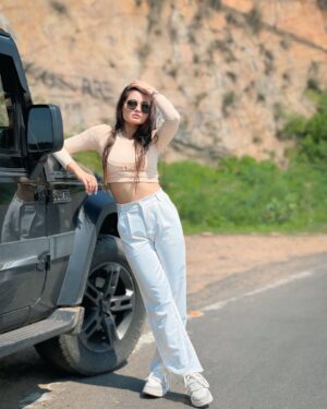 Beauty Singh Rajput Instagram - Asli vibe toh pawan singh ke Gaane me hi hai 😃
.
.
.
.
.
.
.
@beautyrajput25 #beautyrajput25
#pic #picture #photooftheday #photography #photo
