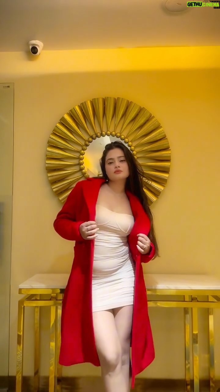 Beauty Singh Rajput - 6.4K Likes - 🙌❤️⚡️ 
.
.
.
.
.
.
.
@beautyrajput25 #beautyrajput25 
#red #aankh #december #reels #explorepage #explore #viral #viralvideos