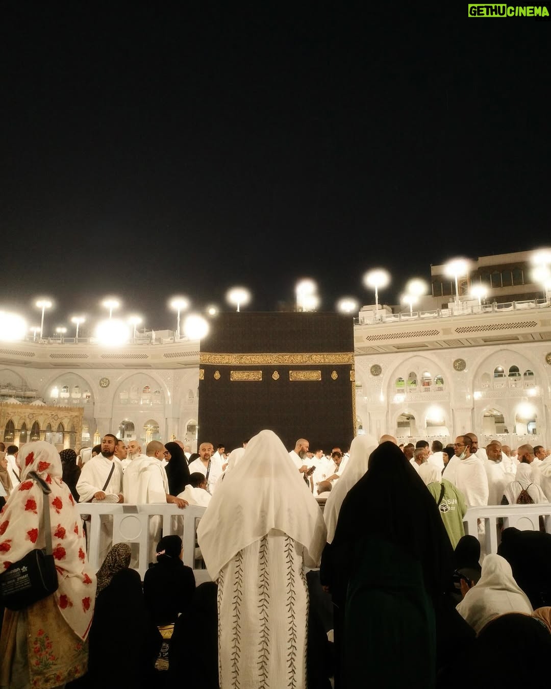 Beby Tsabina - 535.7K Likes - 🕋🤎لَبَّيْكَ اللَّهُمَّ لَبَّيْكَ