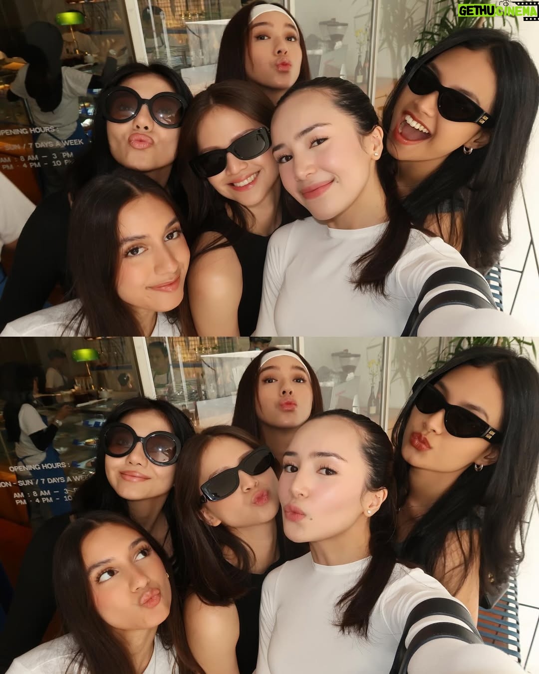 Beby Tsabina - 204.9K Likes - brunch babies💛