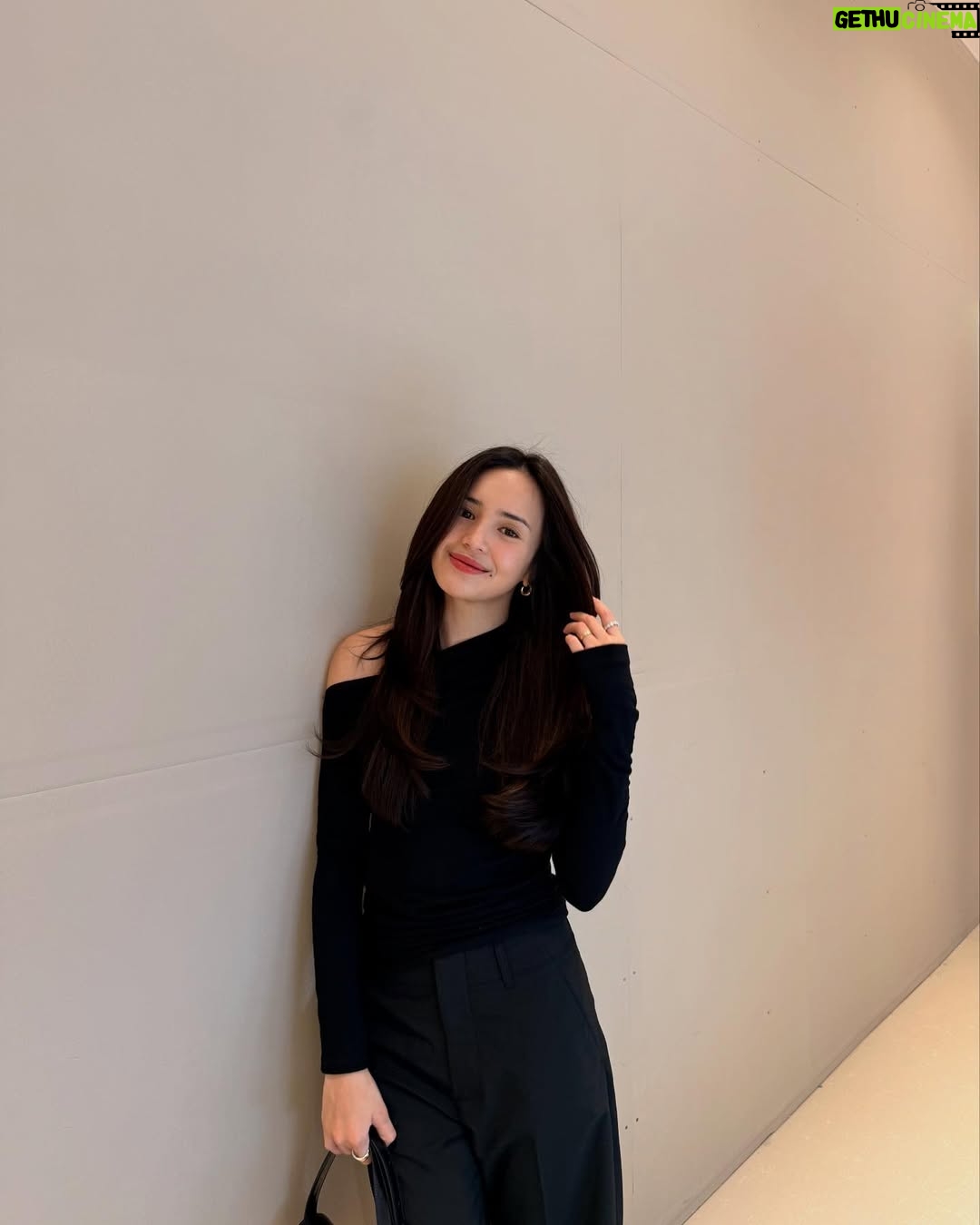 Beby Tsabina - 286.7K Likes - 💇🏻‍♀️🤭