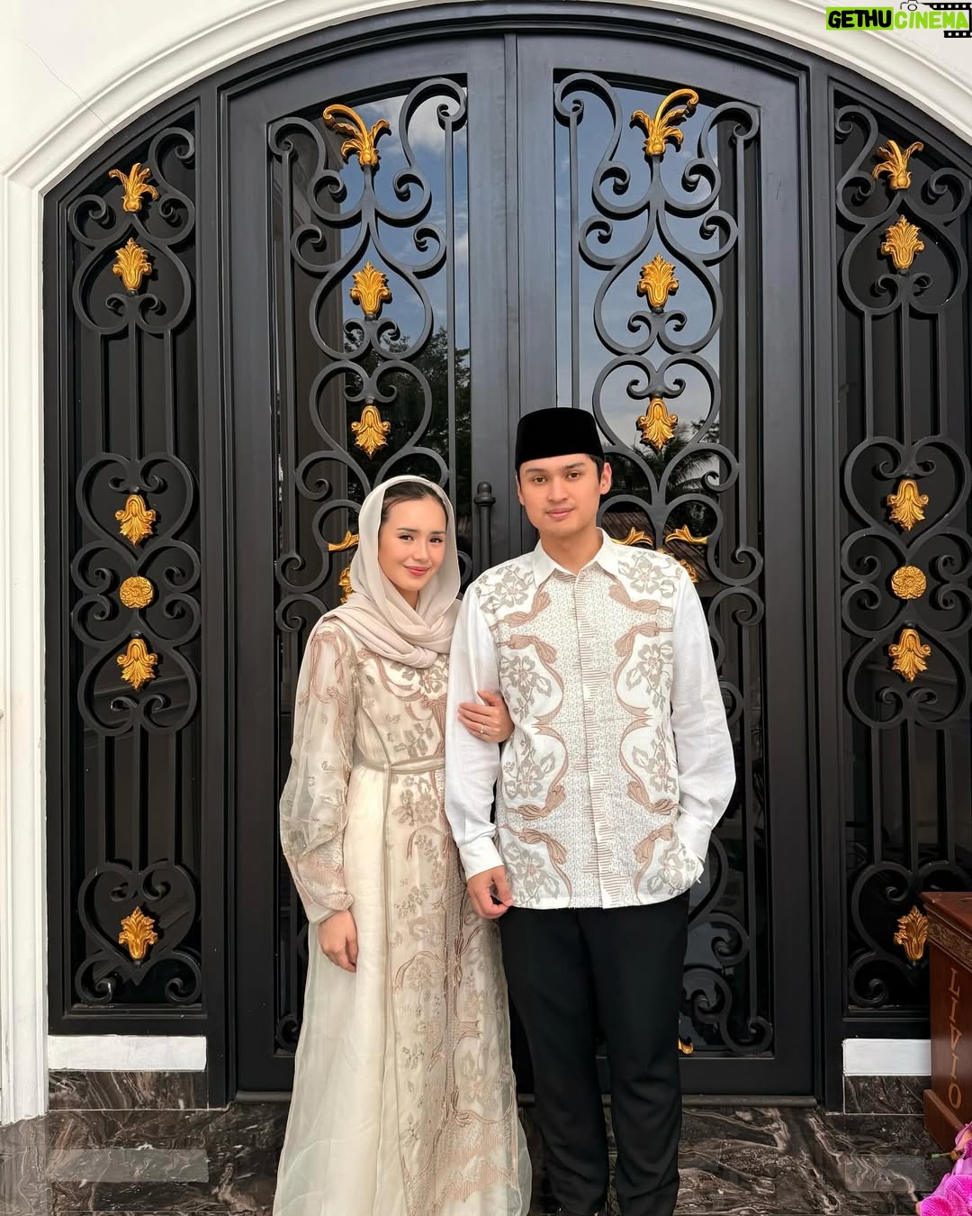 Beby Tsabina - 252.2K Likes - Mohon Maaf Lahir & Batin 🌙🤲🏻