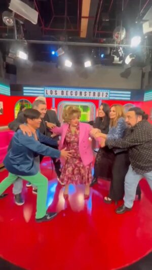 Belén Francese Instagram - SÁBADO 21 hs @losdeconstrui2
DOMINGO 12 AM @belulandiaok Los únicos programas de 100 x100 HUMOR hoy de la TV se disputan a ??????? @celestecampos_actriz que ?? 😱🤣✨🥳💞🫶 Míranos y Disfrútanos ja x @canal9oficial #humor #programas #tv #argentina #popular #risas