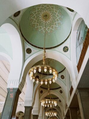 Bella Dally Instagram - ✨Salam Maal Hijrah✨
May we continue to strive to be the best version of ourselves.
May we have the courage to surrender our entire being to Allah, without fear or hesitation.
🤍