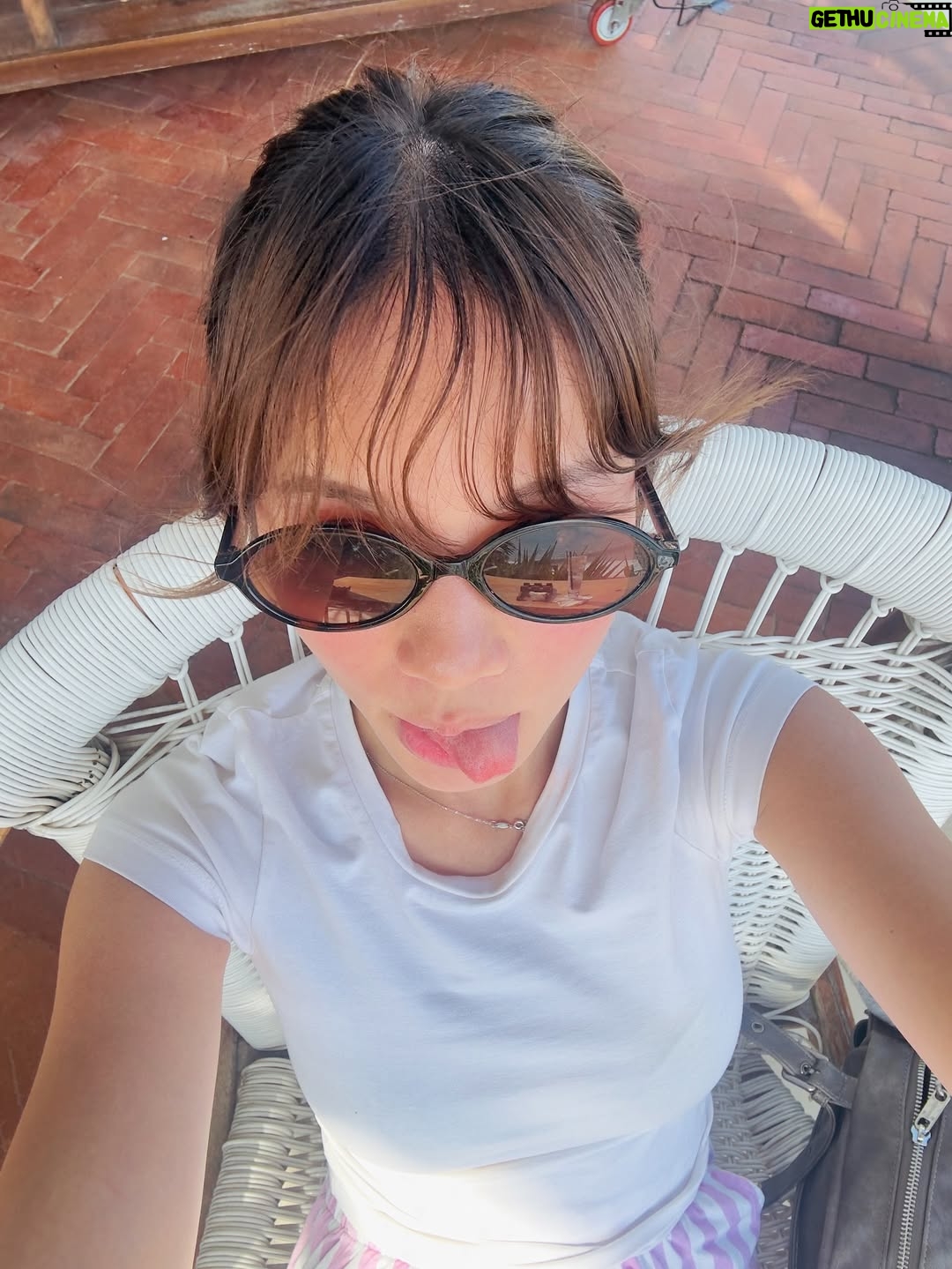 Bella Graceva - 3 Likes - 05:57pm
sunkissed 🌞🤍