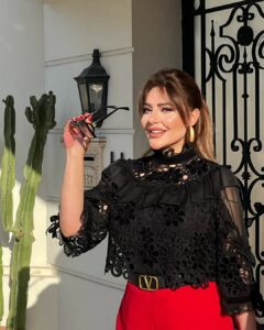 Actress Beya Zardi HD Photos and Wallpapers May 2025