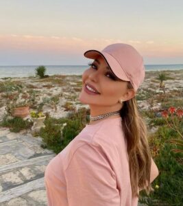 Actress Beya Zardi HD Photos and Wallpapers May 2021