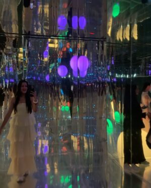 Bhagyashree Sonvane Instagram - Date with art at Louvre Abu Dhabi🤍
Please visit the ‘Kings and Queens of Africa exhibition🌸🫶🏻

@visitabudhabi @airarabiagroup @louvreabudhabi @alainzoouae #NonstopadventuresAUH  #KingsAndQueensOfAfrica 
#abudhabi #love