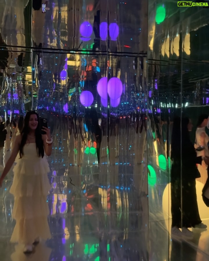 Bhagyashree Sonvane - 3K Likes - Date with art at Louvre Abu Dhabi🤍
Please visit the ‘Kings and Queens of Africa exhibition🌸🫶🏻

@visitabudhabi @airarabiagroup @louvreabudhabi @alainzoouae #NonstopadventuresAUH  #KingsAndQueensOfAfrica 
#abudhabi #love