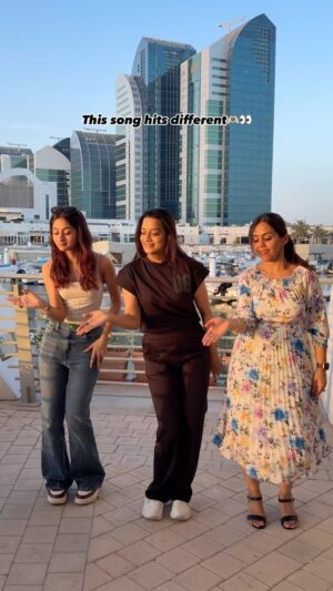 Bhagyashree Sonvane Instagram - After so long🥰😎 

@zaaravineet.offl @anita_chandhoke 
.
.
.
#reelitfeelit #dance #viralvídeos #foryoupage #trendingreels #dancevideos #explore #reels #reelsi̇nstagram