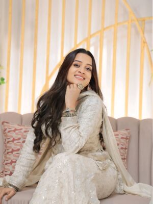 Bhagyashree Sonvane Instagram - 🤍🕊️