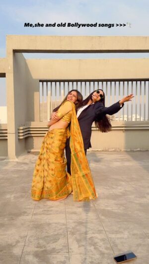 Bhagyashree Sonvane Instagram - Ager tum kaho♥️🕊️ 

#dance #fyp #reels #reelitfeelit #bestfriend #forever #love #virałreels #viral #foryoupage #dancevideos