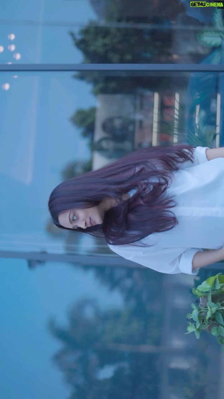 Bhagyashree Sonvane - 3 Likes - Hair goals😍♥️ 
.
White shirt @gasolina_surat 
.
.
.
#reelitfeelit #hairstylist #hairgoals #explore #foryoupage #trendingreels #reelsinstagram #reels #love #viralreels #style #video #viral