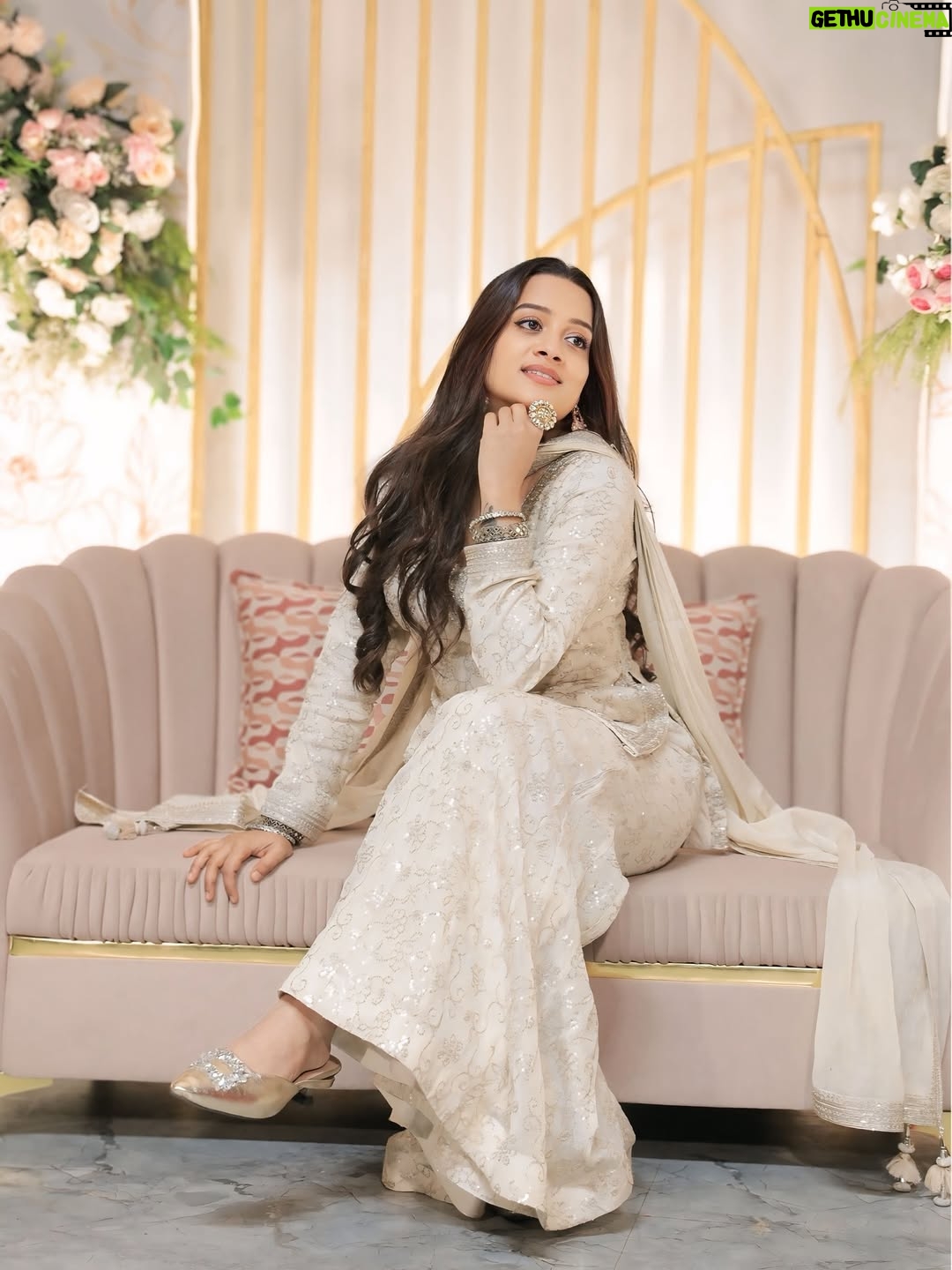 Bhagyashree Sonvane - 3 Likes - 🤍🕊️