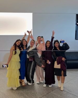 Bhagyashree Sonvane Instagram - Hey cuties ♥️🌸
@mayaabdelhamid_ @aliaabdelhamid_
#abudhabi #love #travel #foryoypage #photooftheday