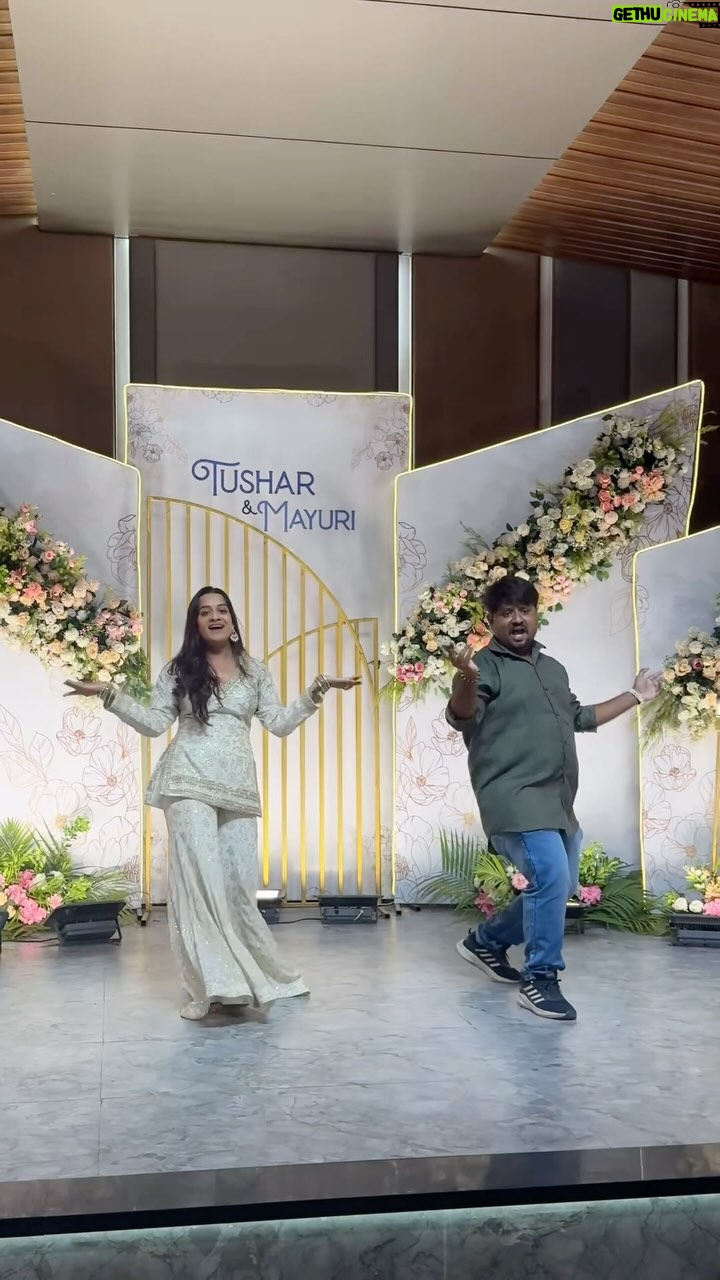 Bhagyashree Sonvane - 1.2K Likes - Vibing to this classic!🤍💃🏻 

choreography @the_shaadi_shakers 

#reelitfeelit #foryou #dance #explorepage✨ #trending #song #virałreels #viralvideos #love #reelsofinstagram #reels #recepción #bhaikishaadi