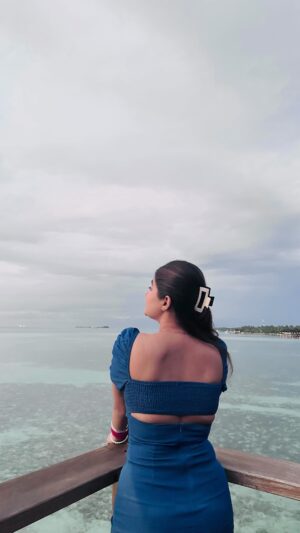 Bhakti Rawal Instagram - Always a Sunset person š§”š
.
#bhaktisquad #afsos #sunset #maldives