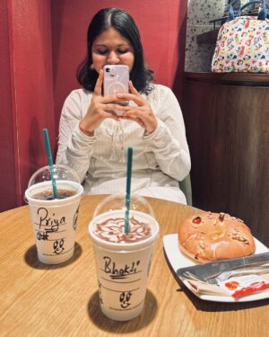 Bhakti Rawal Instagram - Coffee Date with My सखी♥️
.
#bhaktisquad #coffeedate