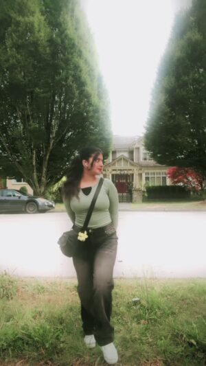 Bhangra Queen Instagram -