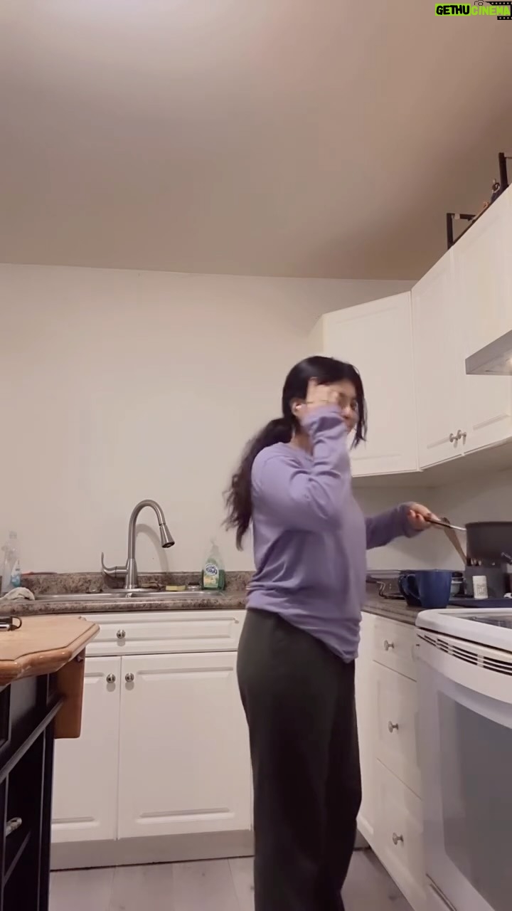 Bhangra Queen - 9K Likes - 💙😳