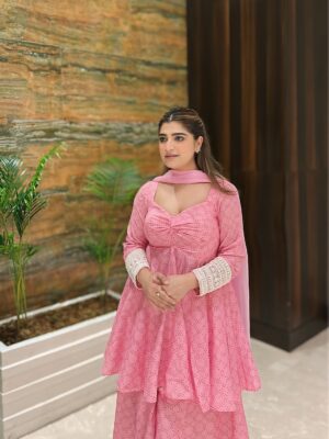 Bhavna Mayani Instagram - Pretty in pink š
Wearing @manashvi870 š