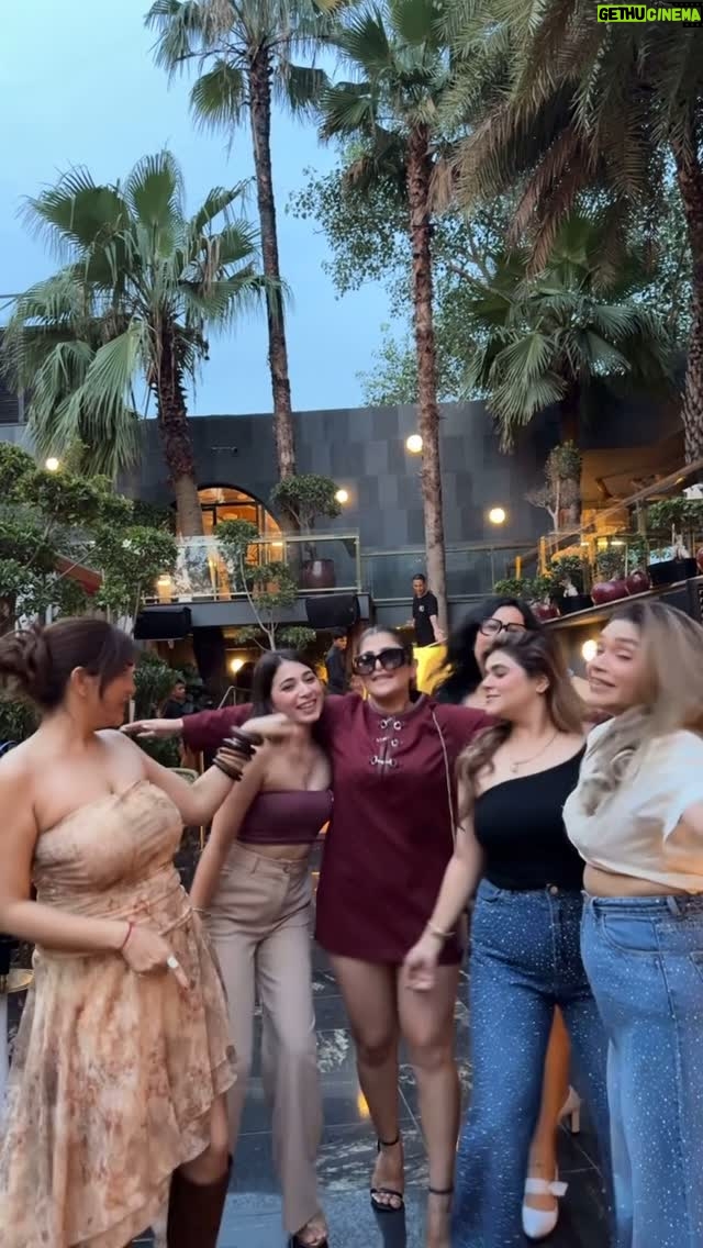 Bhavna Mayani - 19.4K Likes - Birthday Vibes ➡️🍷
.
.
.
.
#reelitfeelit #reelsofınstagram #reelsfyp #trendingreels #reelsi̇nstagram #follow4folow