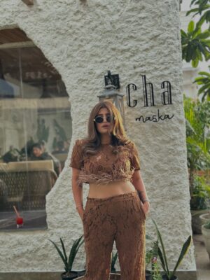 Bhavna Mayani Instagram - ā¤ļøāš„ just a vibe
Wearing @brandmeup06