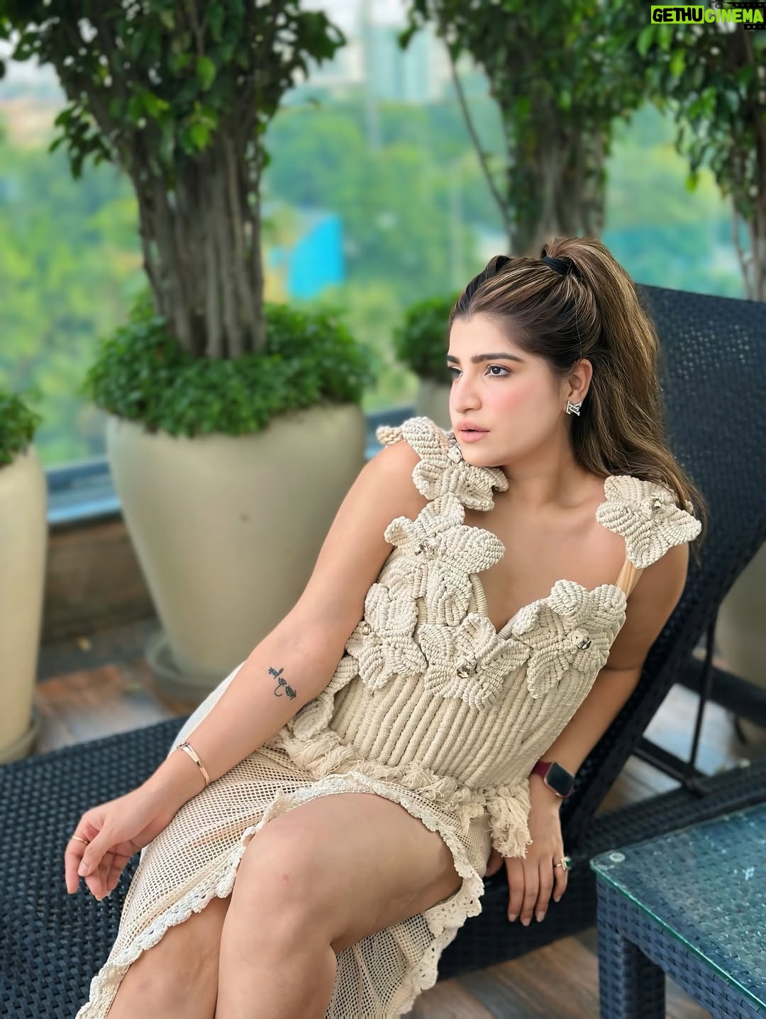 Bhavna Mayani - 13.8K Likes - My soft era 🤍🦢🍦

Wearing @nidzign 🎀
