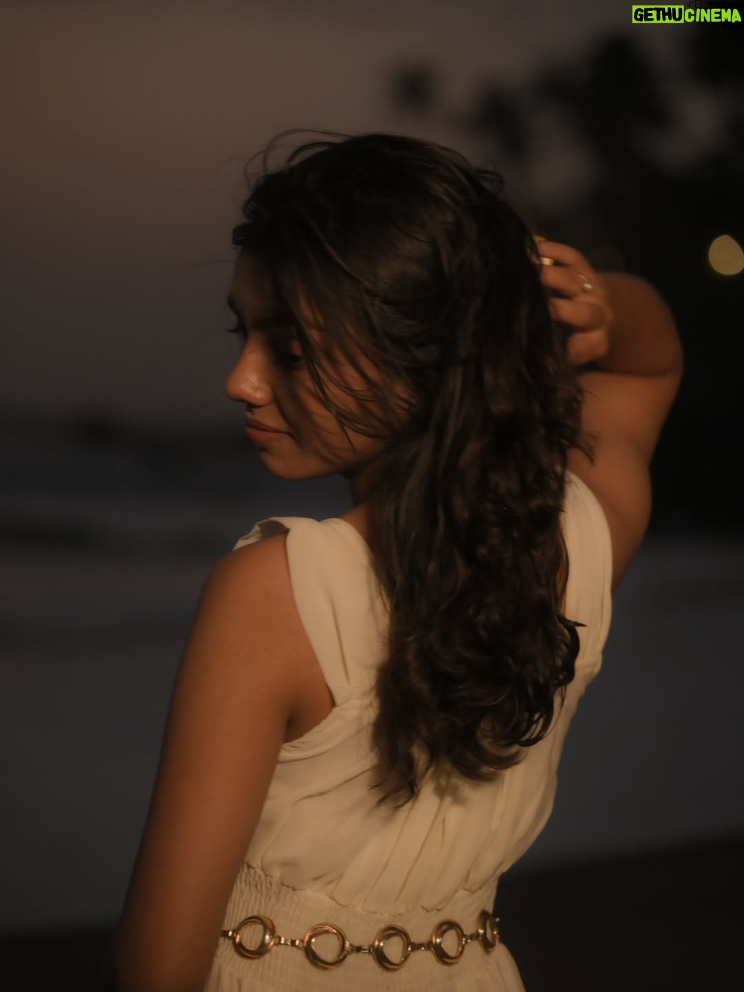 Bhoomi Sharma - 95.1K Likes - White dress, wild waves, warm light.🥀

📸 @i.ameerharris_