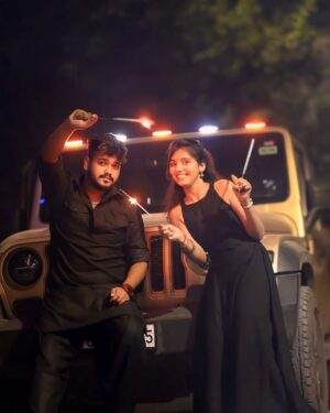 Bhoomi Sharma Instagram - Diwali and Pataka 😌🤍