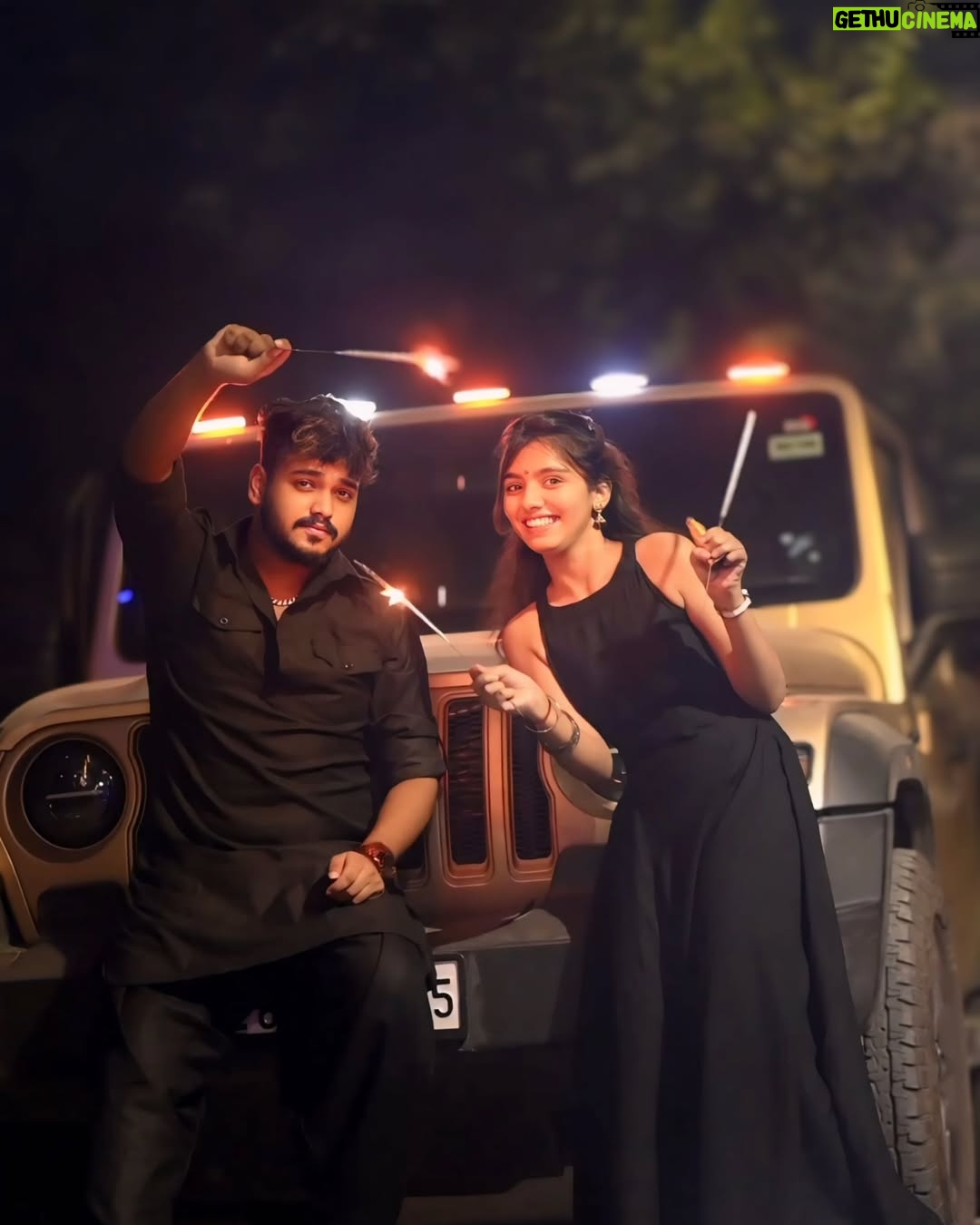 Bhoomi Sharma - 85.1K Likes - Diwali and Pataka 😌🤍