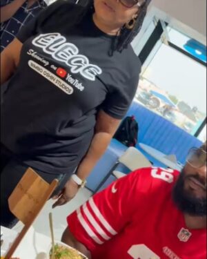 Bimbo Oshin Instagram - Mark your calendar ELEGE is coming to BIMBO OSHIN STUDIOS Via YouTube channel on 25th of April
Produced by @bimbooshin
Directed by @penpower01