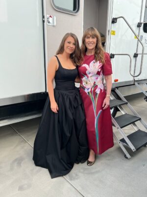 Bindi Irwin Instagram - Tonight is the night!!! Robert’s debut on @dancingwiththestars. Such a surreal feeling to be here with my family 10 years later. So excited to cheer on my brother and his incredible partner, Witney. ✨ VOTE FOR ROBERT IRWIN & WITNEY CARSON at ABC.COM and text ROBERT to 21523.
Today 8/7c