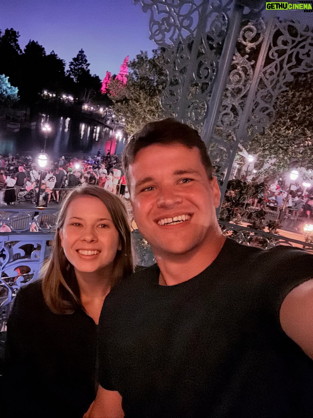 Bindi Irwin - 432.6K Likes - I haven’t been sharing a lot here because May has been a truly enormous month, filled with highs and lows. Here’s a small collection of those moments. “I love you” will never be enough for my family. ❤️
