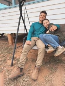 Actress Bindi Irwin HD Photos and Wallpapers July 2025