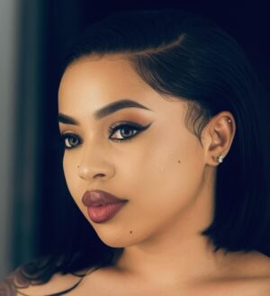 Blanche Bailly Instagram - Living in a world of challenges and fear ,we RISe .
Happy women’s day to all my superwomen💋 #Womaneh #womensday #irisewerise #chivasregal