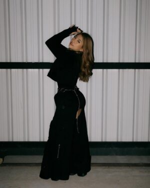 Bobby Soxer Instagram - Overflowing ….. Thats how we rollin’ 🖤