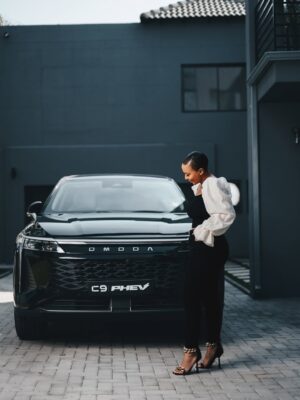 Boity Thulo Instagram - Electric when you want it. Petrol when you need it. Efficiency, redefined. The #OmodaPHEV⚡️⚡️⚡️⚡️👌🏾👌🏾👌🏾👌🏾❤️🔥❤️🔥❤️🔥❤️🔥 @omodasouthafrica
📸: @setlifestudiossa
