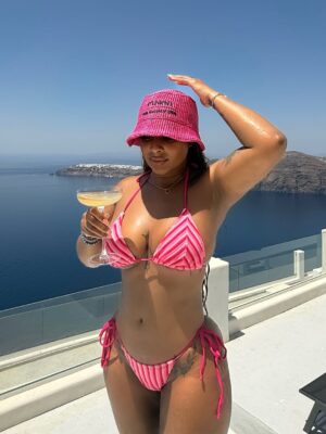 Boity Thulo Instagram - Euro summer 💞👙🇬🇷
👙: @poise_swimwear