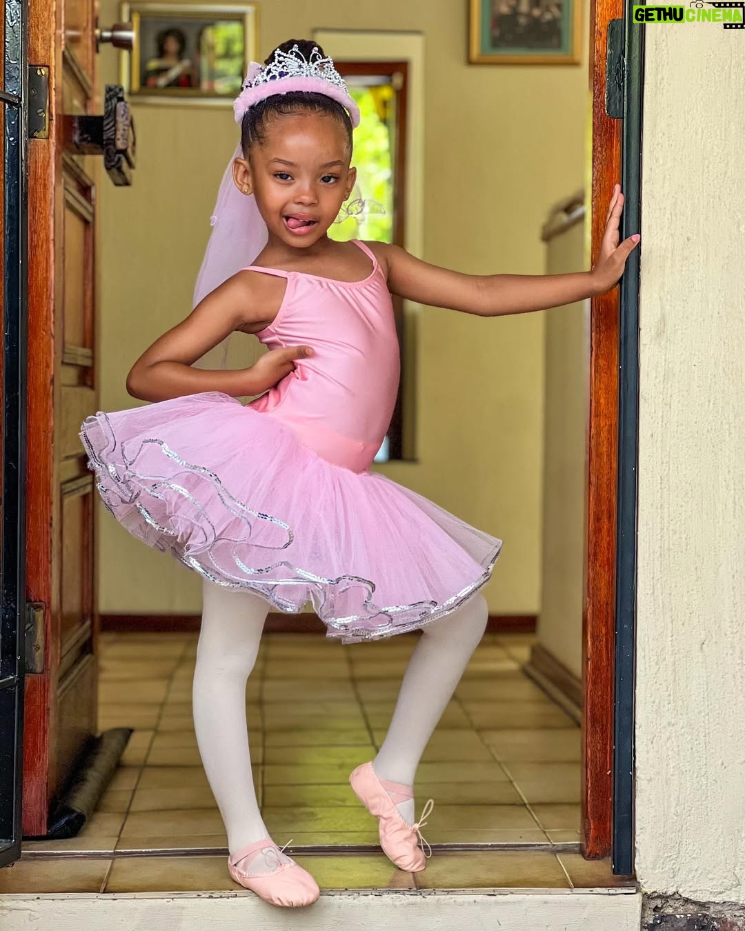 Bontle Modiselle - 316K Likes - The apple isn’t falling from this tree 🥹❤️

Just like her mama. I started here too. Foundation is everything. Discipline is key. So I’m really looking forward to see where this goes if she continues to choose dance. No matter the expression, I’m happy as long as she wants it for herself 🥺

Daddy @priddy_ugly…look at your girl 🥰 

Also frame 12?! Sassy little miss 😌