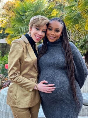 Bontle Modiselle Instagram - Big sis gave us a reason to look nice, get together & celebrate her 🥹🎉

…will soon share more from this special day.

With love, Zizi’s World ❤️